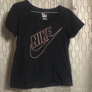 Nike T-shirt